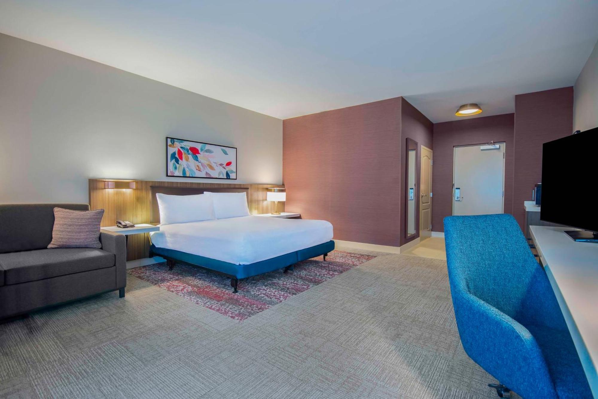 Hilton Garden Inn Danbury Exterior photo